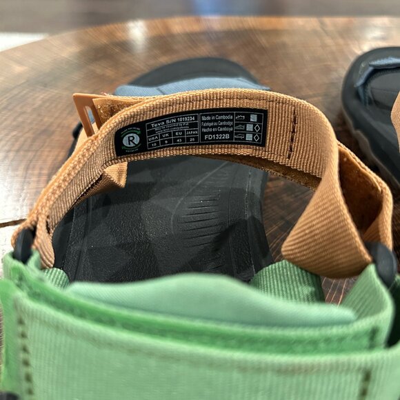 Teva Hurricane XLT2 Sandals - Sz. 10 - Picture 5 of 5